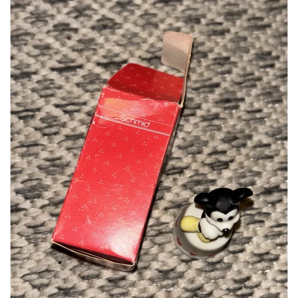 Miniature Mickey Mouse Figurine Thimble Walt Disney Schmid Label Present 2